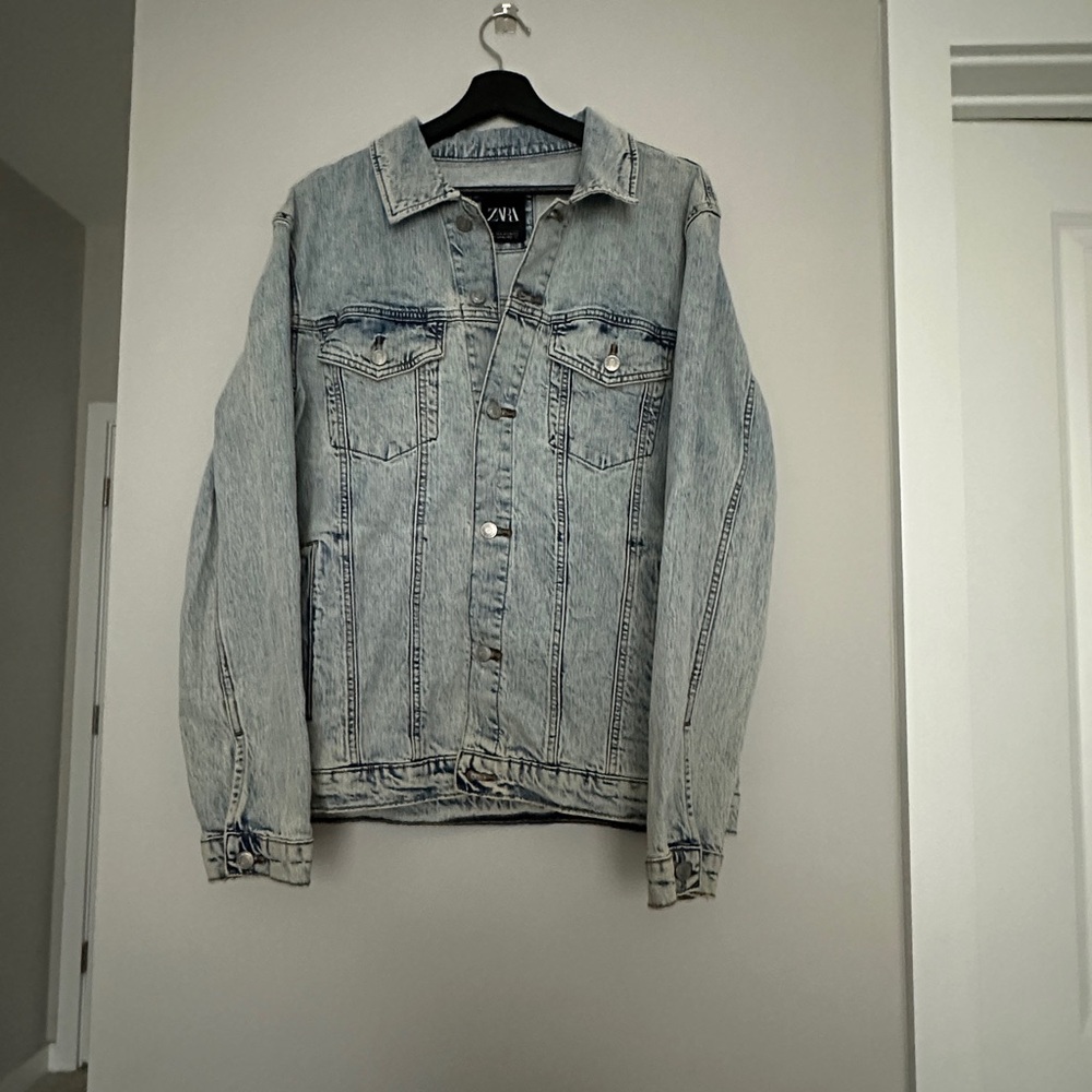 Zara Faded Blue Denim Jacket